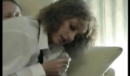 Big cock who filipina sex has a Mother the short hair In the ass after oral sex