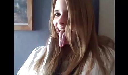 A girl with an elastic ass on the desk with a sleeping asian sex man in the ass
