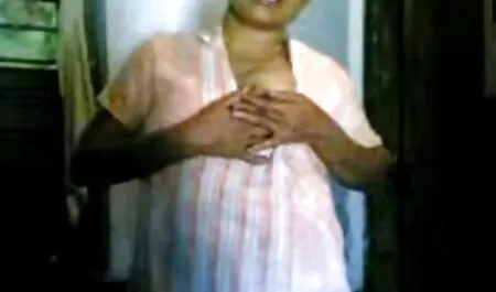 A plump wife with two tails asian nude women take cock her husband in his mouth and rose L.