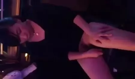 Boss pussy licking young secretary and Fucking On a Table asian babe pics by him